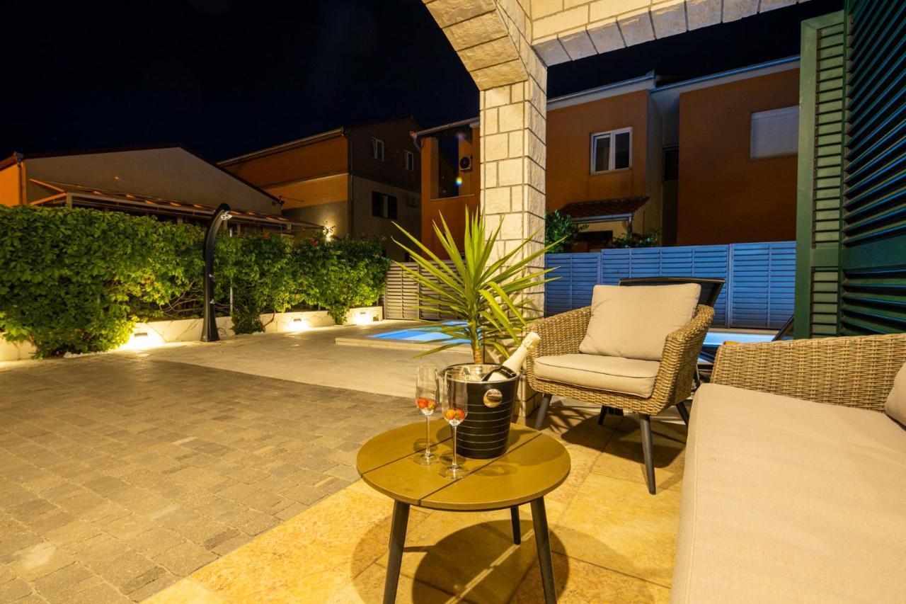 Villa A&A Biograd Na Moru Exterior foto