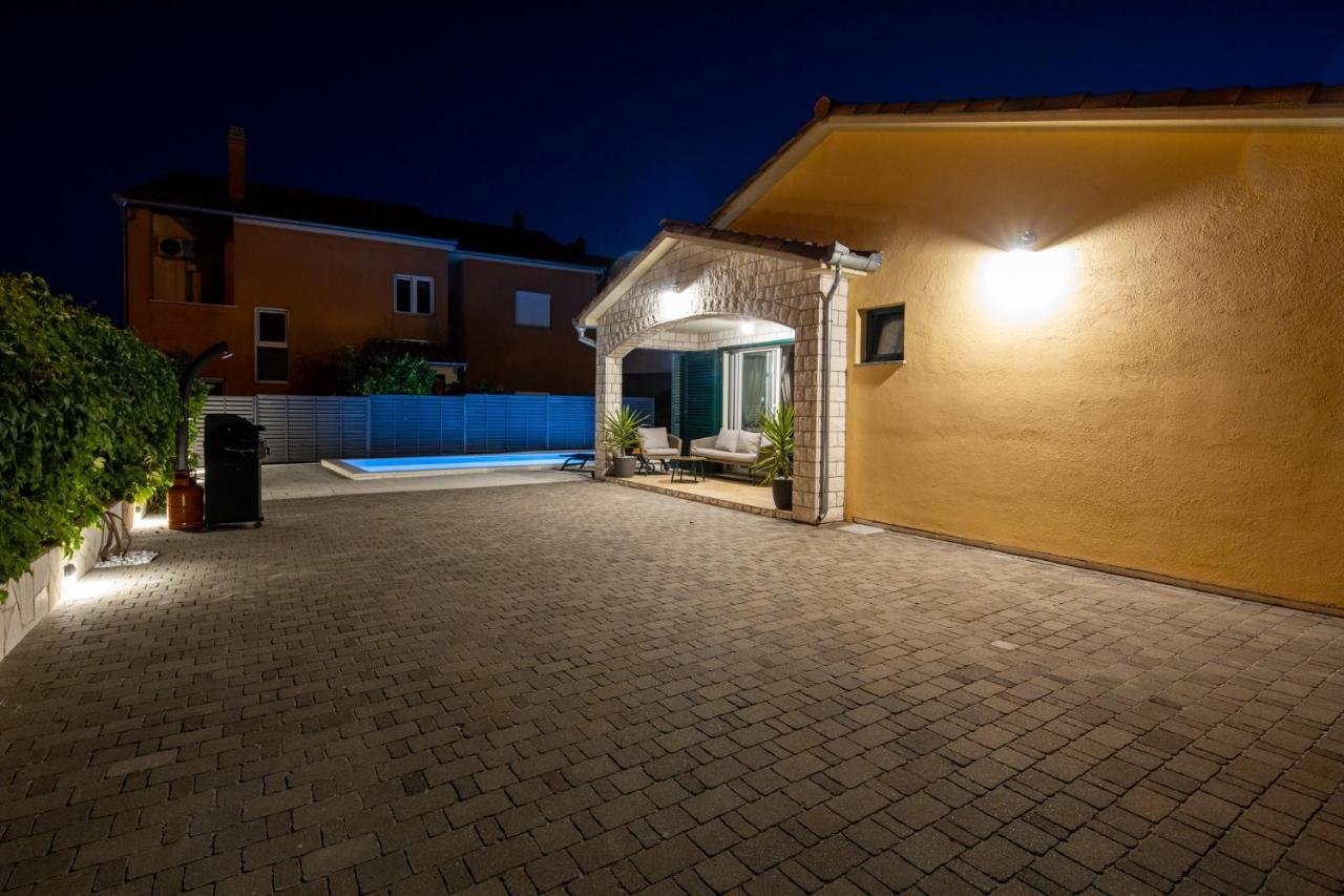 Villa A&A Biograd Na Moru Exterior foto