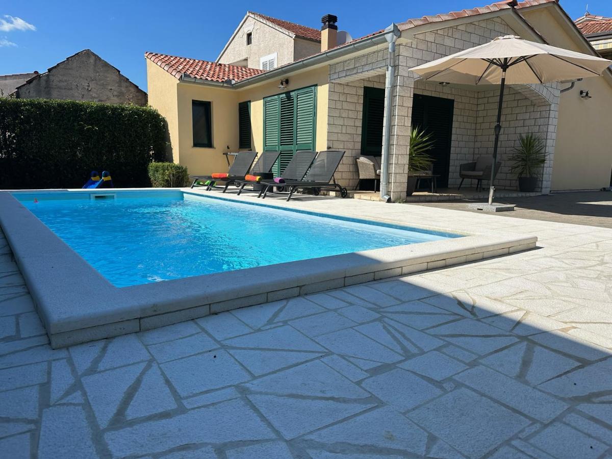 Villa A&A Biograd Na Moru Exterior foto